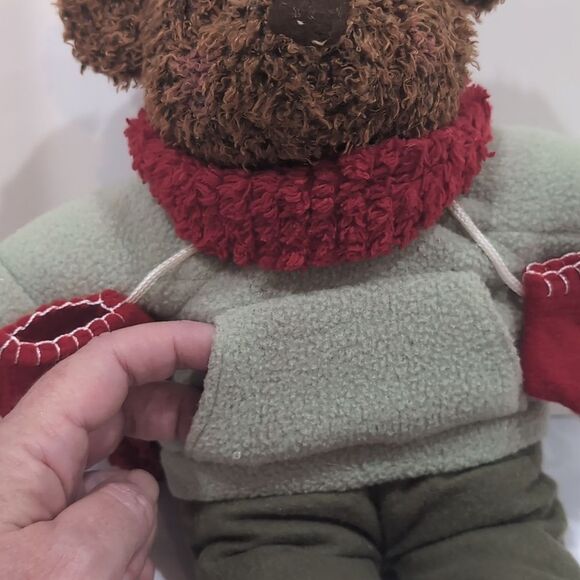 Hallmark Plush "Teddy Mittens" 2002 Winter Christmas Outfit - Picture 11 of 11